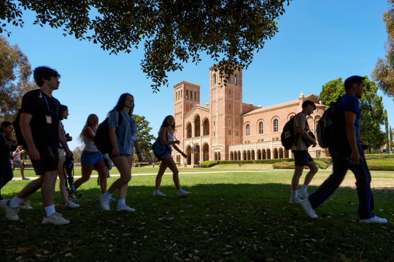 Judge bars Trump from immediately cutting funding to the University of California | iNFOnews.ca