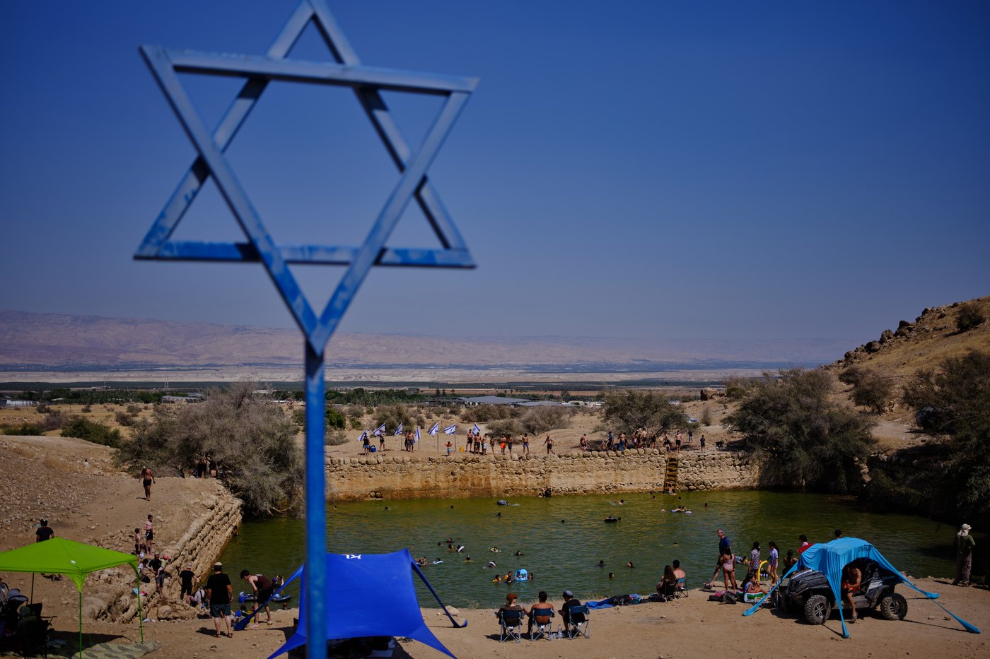Far-right settlers divert West Bank spring water as Israel backs heritage site takeovers | iNFOnews.ca