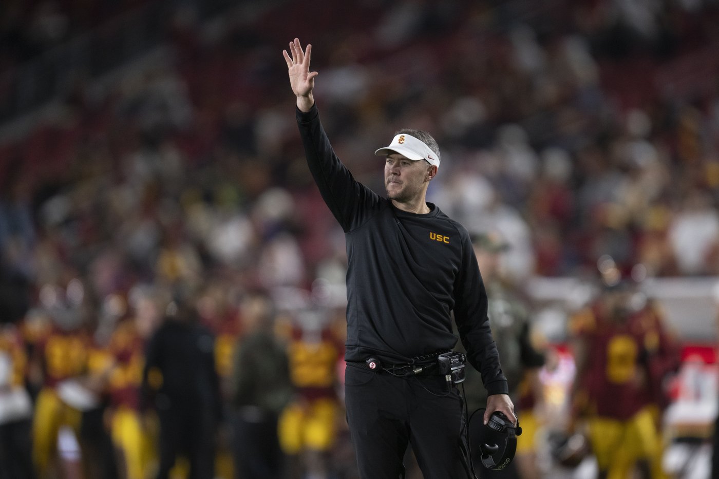 USC football placed on 1 year of probation, fined $50,000 by NCAA for violating coaching staff rules | iNFOnews.ca