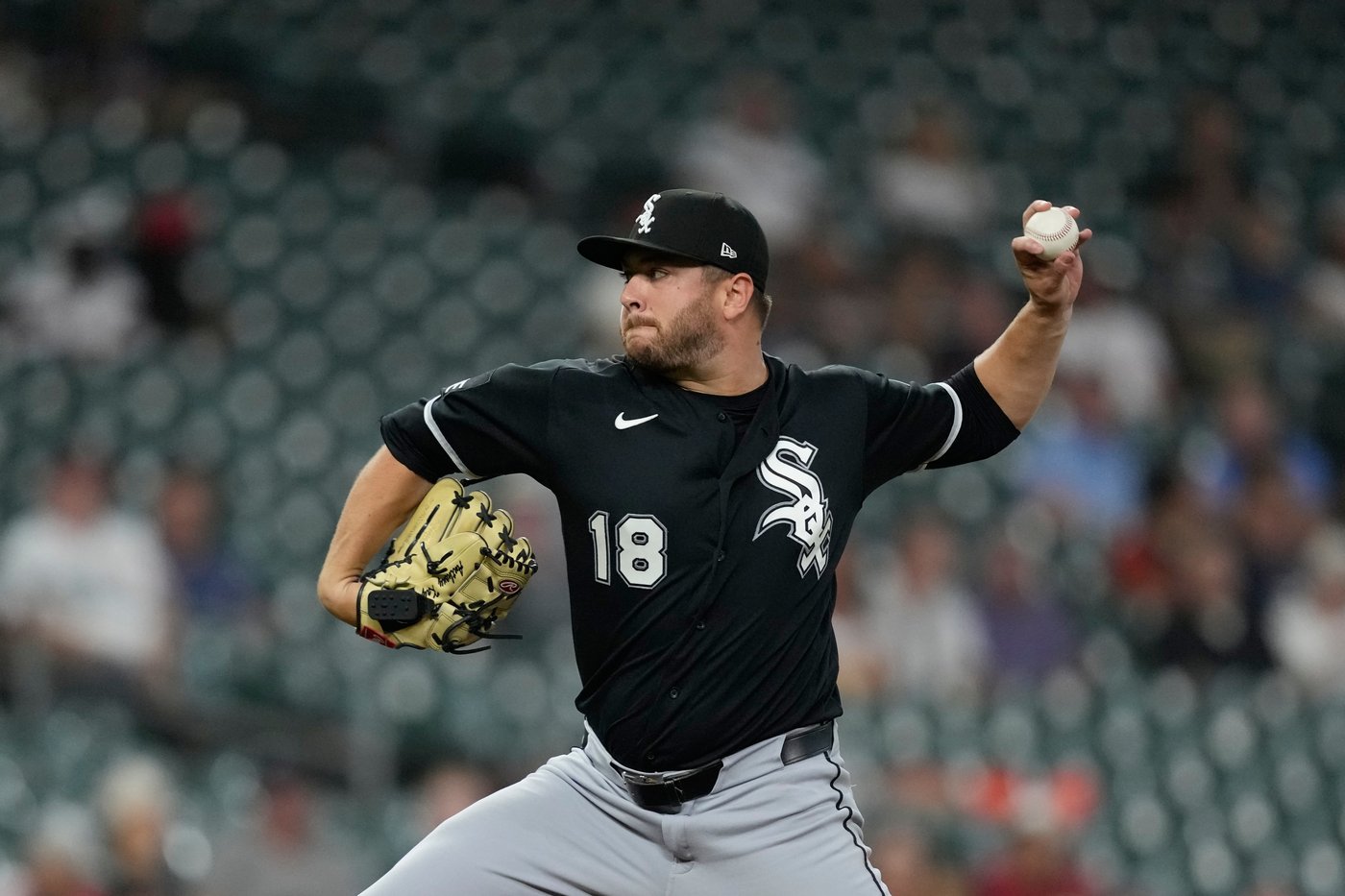 Velázquez hits 2-run homer and Smith adds 2-run double as Astros surge past White Sox, 6-3 | iNFOnews.ca