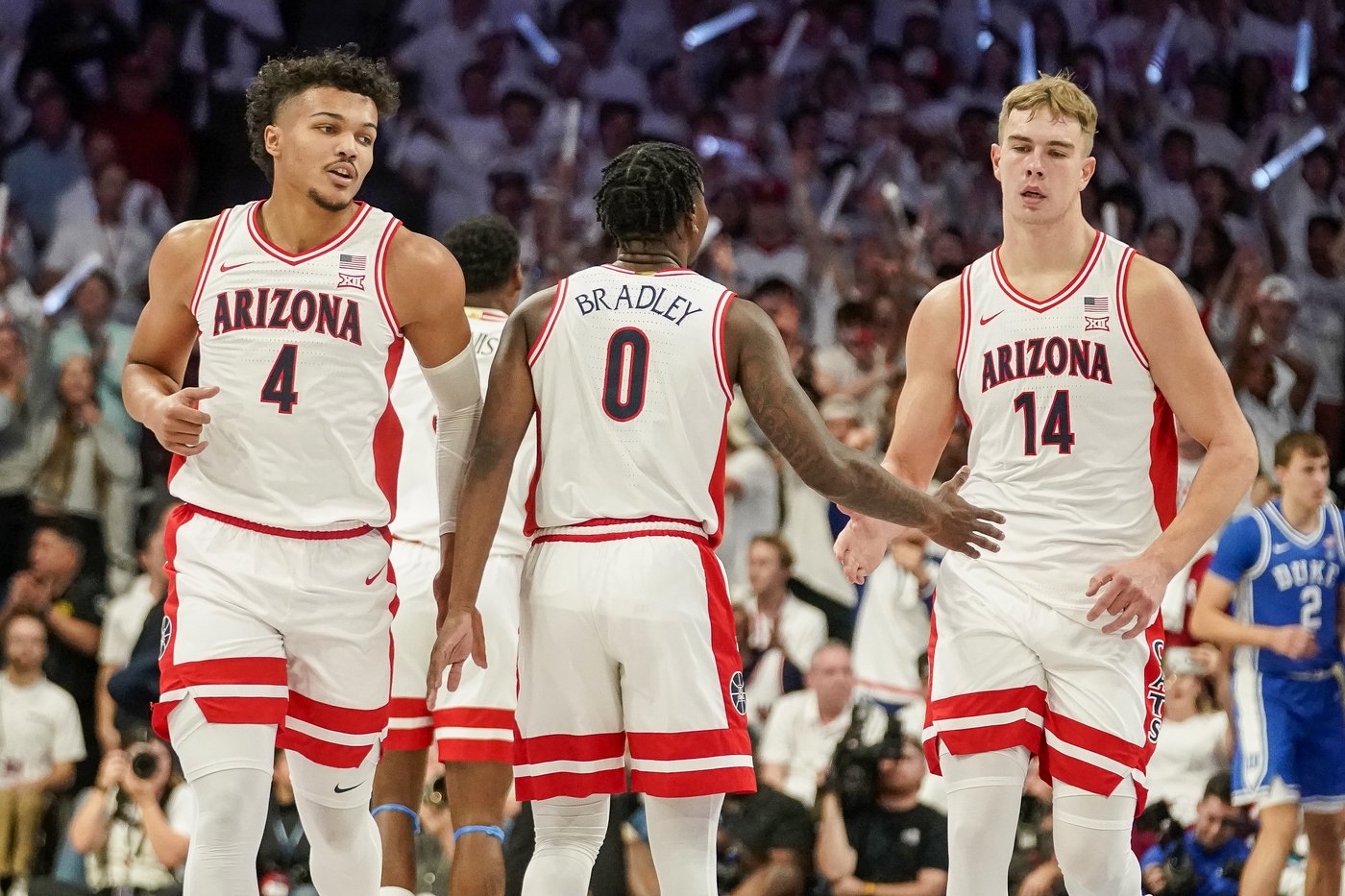 Cooper Flagg scores 24 points, leads No. 12 Duke to a 69-55 road win over No. 17 Arizona | iNFOnews.ca Cooper Flagg scores 24 points, leads No. 12 Duke to a 69-55 road win over No. 17 Arizona | iNFOnews.ca