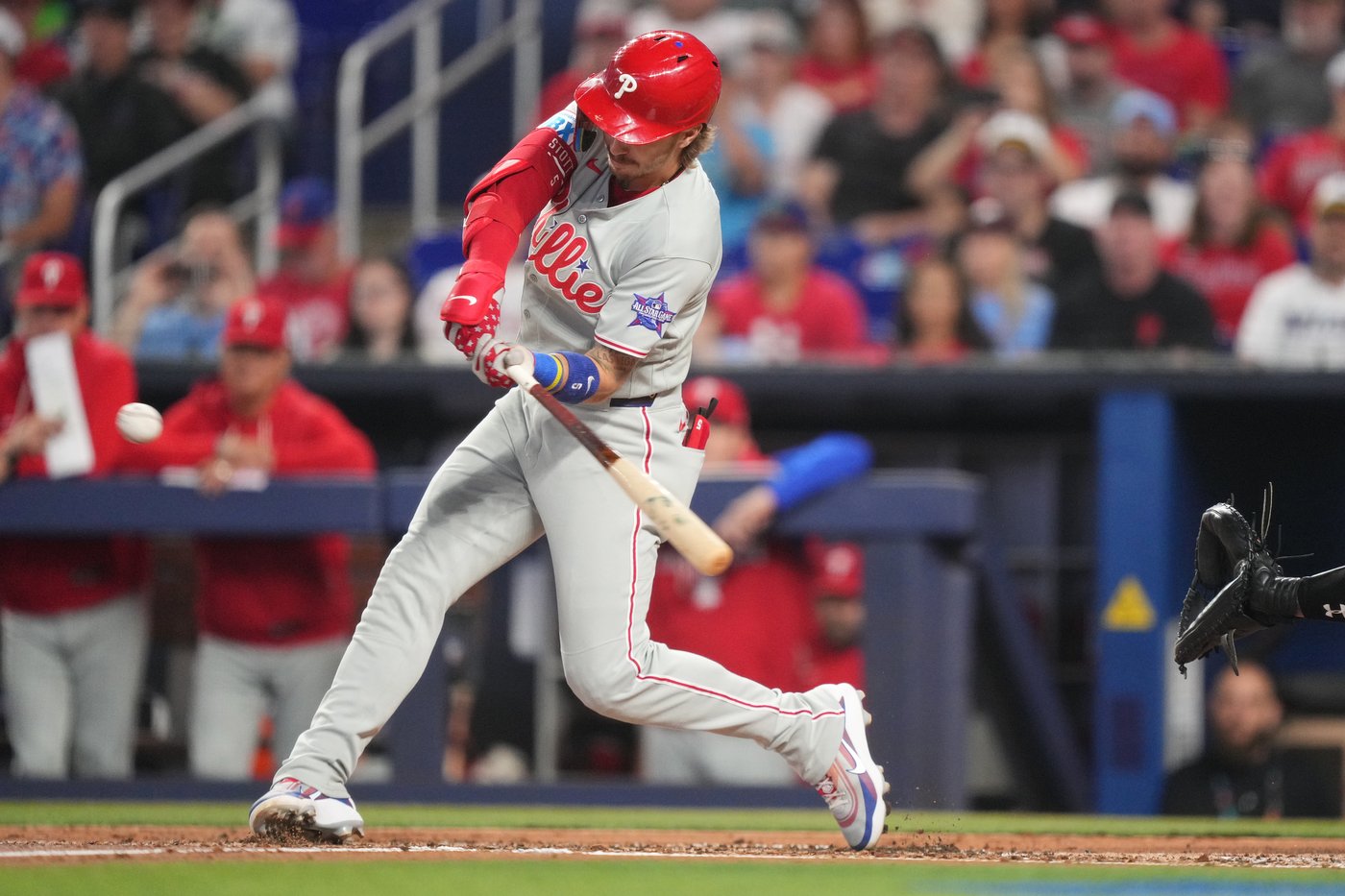Bryson Stott's 3-run homer and Jesús Luzardo's strong outing help Phillies beat Marlins 7-2 | iNFOnews.ca