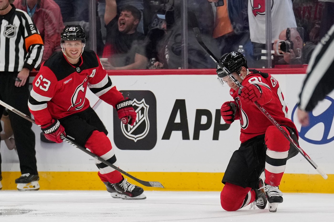 Jake Allen makes 31 saves as the Devils defeat the Avalanche 4-3 | iNFOnews.ca Jake Allen makes 31 saves as the Devils defeat the Avalanche 4-3 | iNFOnews.ca