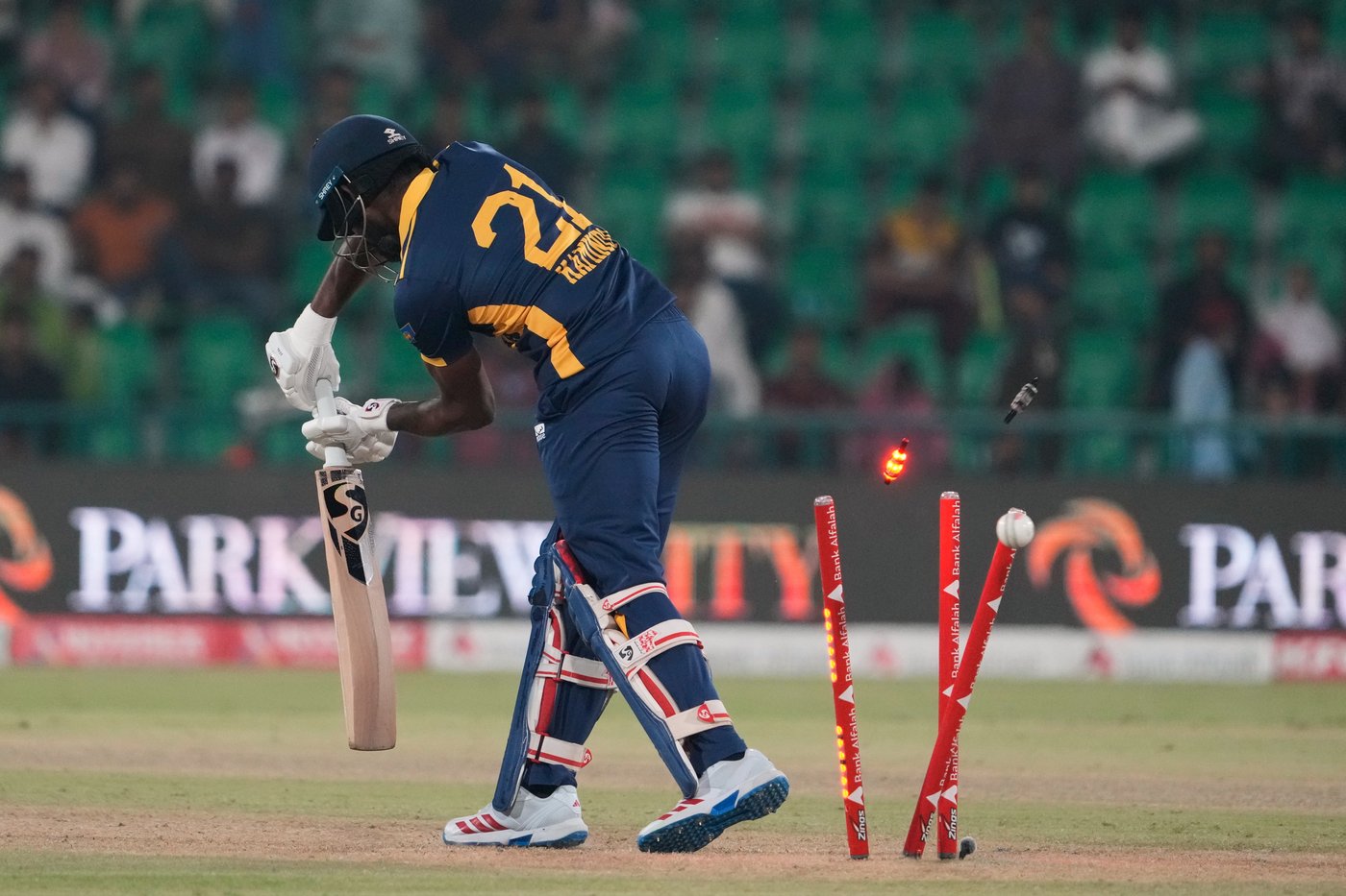Duckett and Dawson earn England consolation win over Sri Lanka in ODI tri-series | iNFOnews.ca Duckett and Dawson earn England consolation win over Sri Lanka in ODI tri-series | iNFOnews.ca