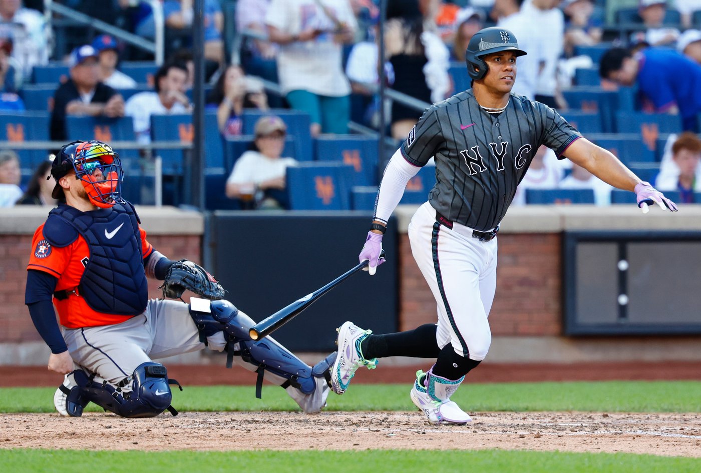Juan Soto returns to help the Mets beat the Astros 6-2 | iNFOnews.ca Juan Soto returns to help the Mets beat the Astros 6-2 | iNFOnews.ca