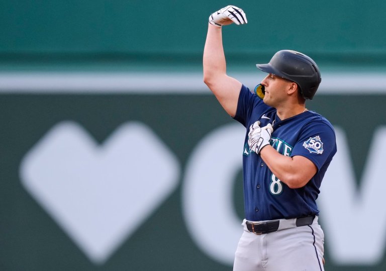 Jhonny Pereda has 2 RBIs, Mariners roll past Red Sox 8-3 | iNFOnews.ca