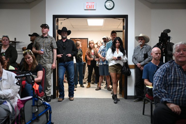 Livingston officials allow ‘Pawn Shop’ film to continue in Montana | iNFOnews.ca