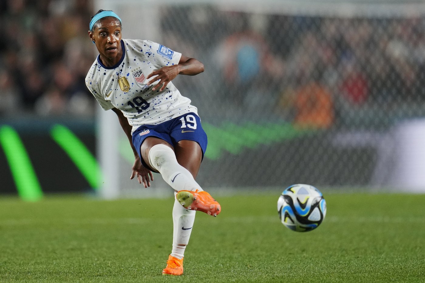 Crystal Dunn and Gotham FC part ways after a single season | iNFOnews.ca Crystal Dunn and Gotham FC part ways after a single season | iNFOnews.ca