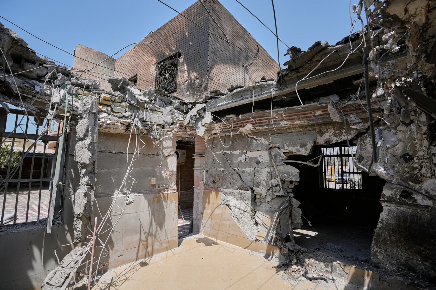 Women gathered in a small Iranian town for a wedding. Then deadly strikes hit | iNFOnews.ca Women gathered in a small Iranian town for a wedding. Then deadly strikes hit | iNFOnews.ca