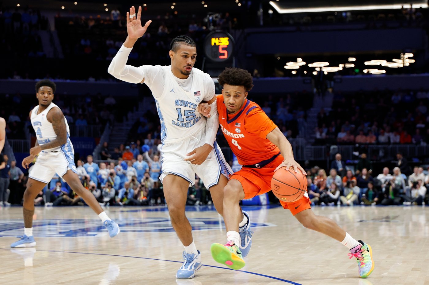Clemson holds off furious 2nd half rally from No. 19 North Carolina to win 80-79 in ACC Tournament | iNFOnews.ca Clemson holds off furious 2nd half rally from No. 19 North Carolina to win 80-79 in ACC Tournament | iNFOnews.ca