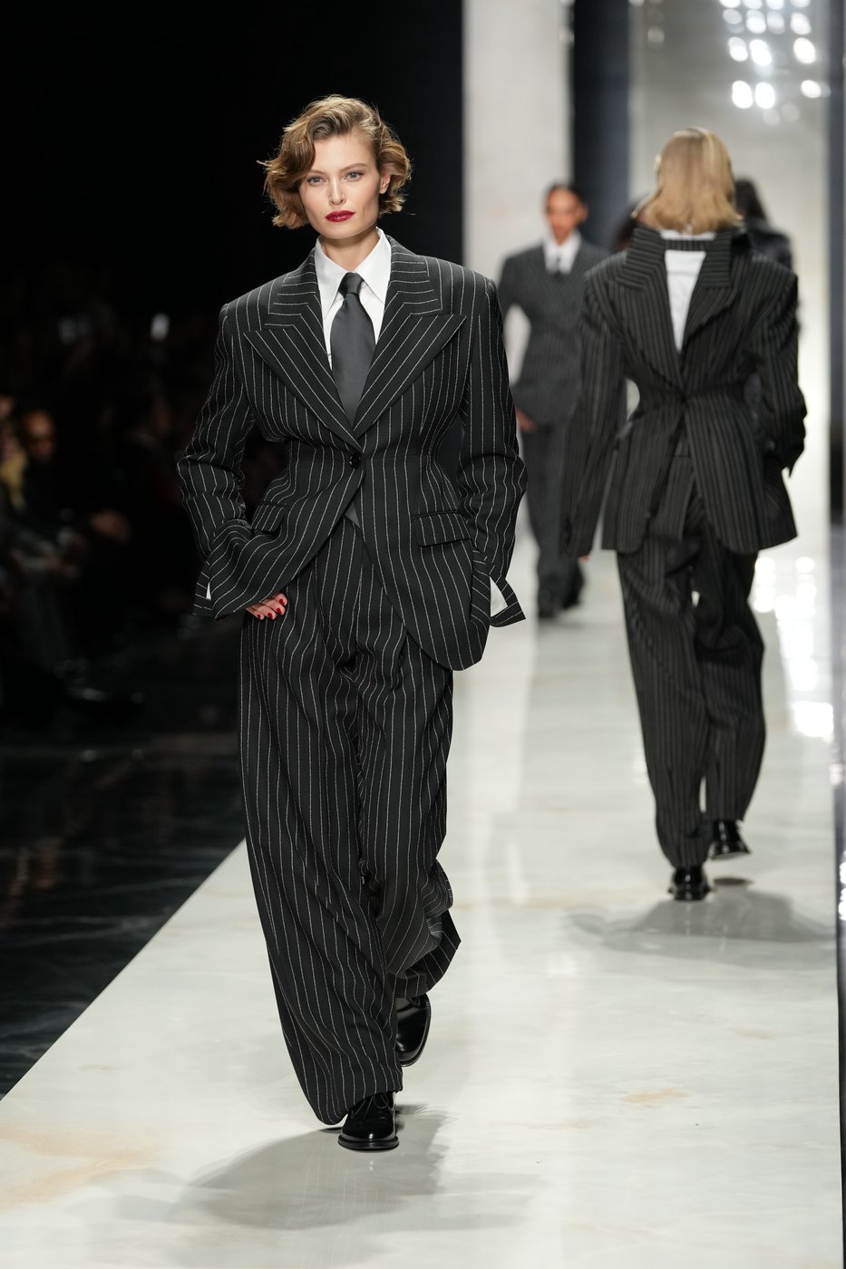 Madonna steals the spotlight at Dolce & Gabbana's Milan Fashion Week runway show | iNFOnews.ca