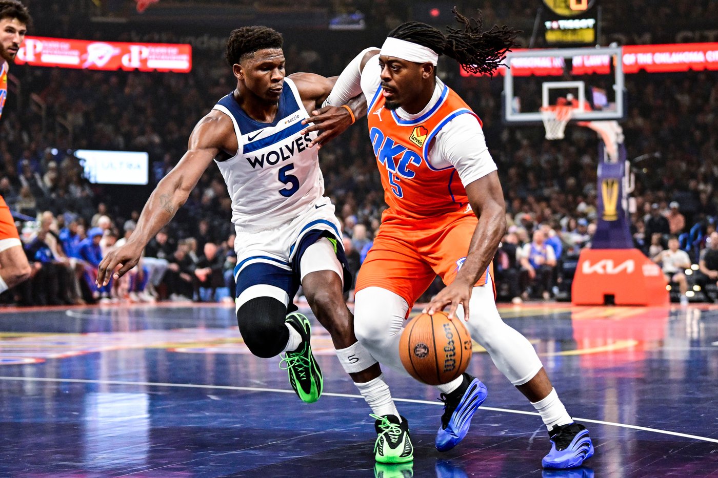 Shai Gilgeous-Alexander scores 40 points while ill, leads Thunder to 10th straight win | iNFOnews.ca Shai Gilgeous-Alexander scores 40 points while ill, leads Thunder to 10th straight win | iNFOnews.ca