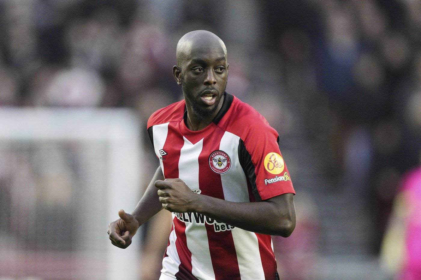 Isak completes blockbuster Liverpool move as English clubs spend a record $4B in transfer window | iNFOnews.ca