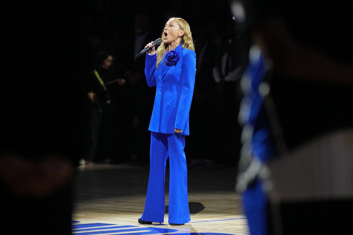 Heckler yells 'leave Greenland alone!' during US national anthem at NBA game in London | iNFOnews.ca Heckler yells 'leave Greenland alone!' during US national anthem at NBA game in London | iNFOnews.ca