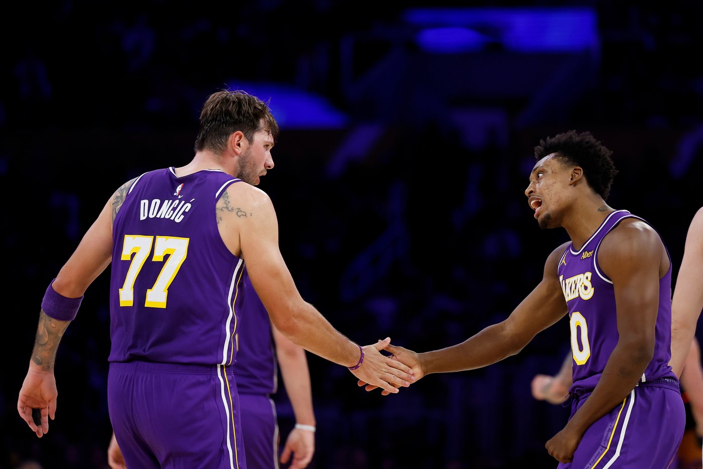 Luka Doncic sitting out Lakers' visit to Clippers with back tightness | iNFOnews.ca Luka Doncic sitting out Lakers' visit to Clippers with back tightness | iNFOnews.ca