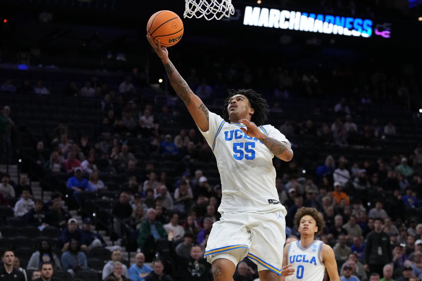 UCLA's Skyy Clark is ready to sink his teeth into March Madness with new crown after dental surgery | iNFOnews.ca UCLA's Skyy Clark is ready to sink his teeth into March Madness with new crown after dental surgery | iNFOnews.ca