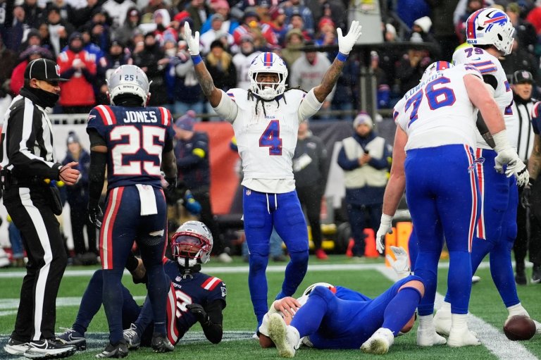 Bills continue overcoming flaws, slow starts with another 2nd-half rally to beat Patriots | iNFOnews.ca