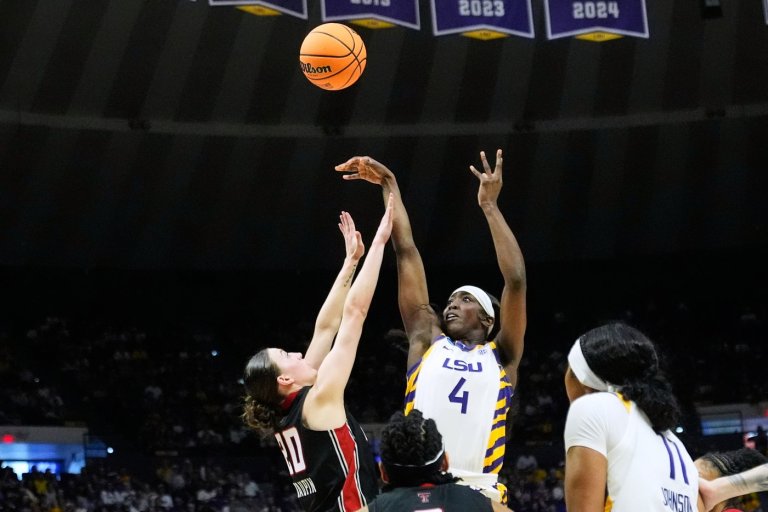 On the March Madness stage, LSU sets a record for 100-point games en route to the Sweet 16 | iNFOnews.ca