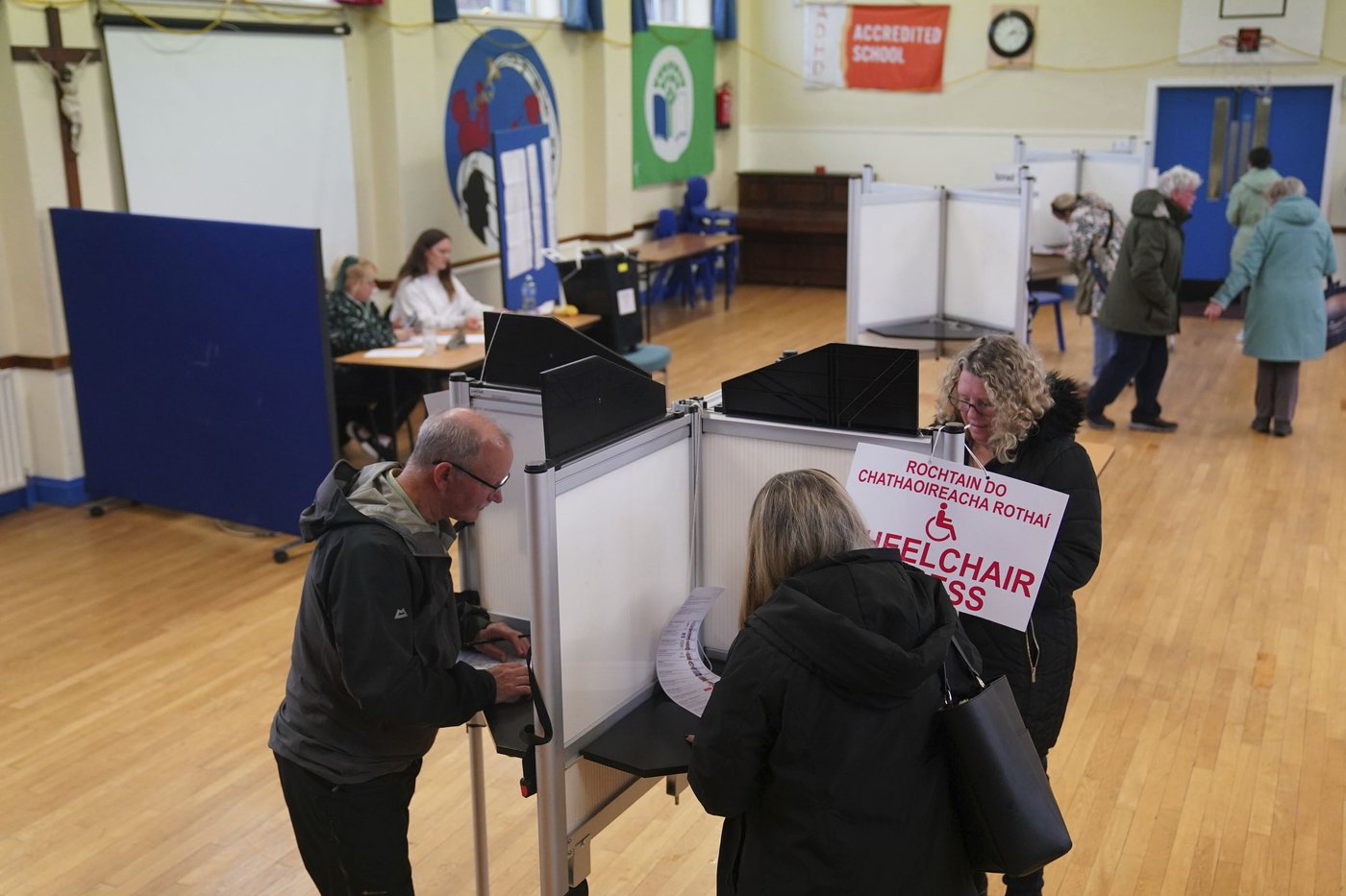 Ireland headed for coalition government following parliamentary election, exit poll suggests | iNFOnews.ca Ireland headed for coalition government following parliamentary election, exit poll suggests | iNFOnews.ca