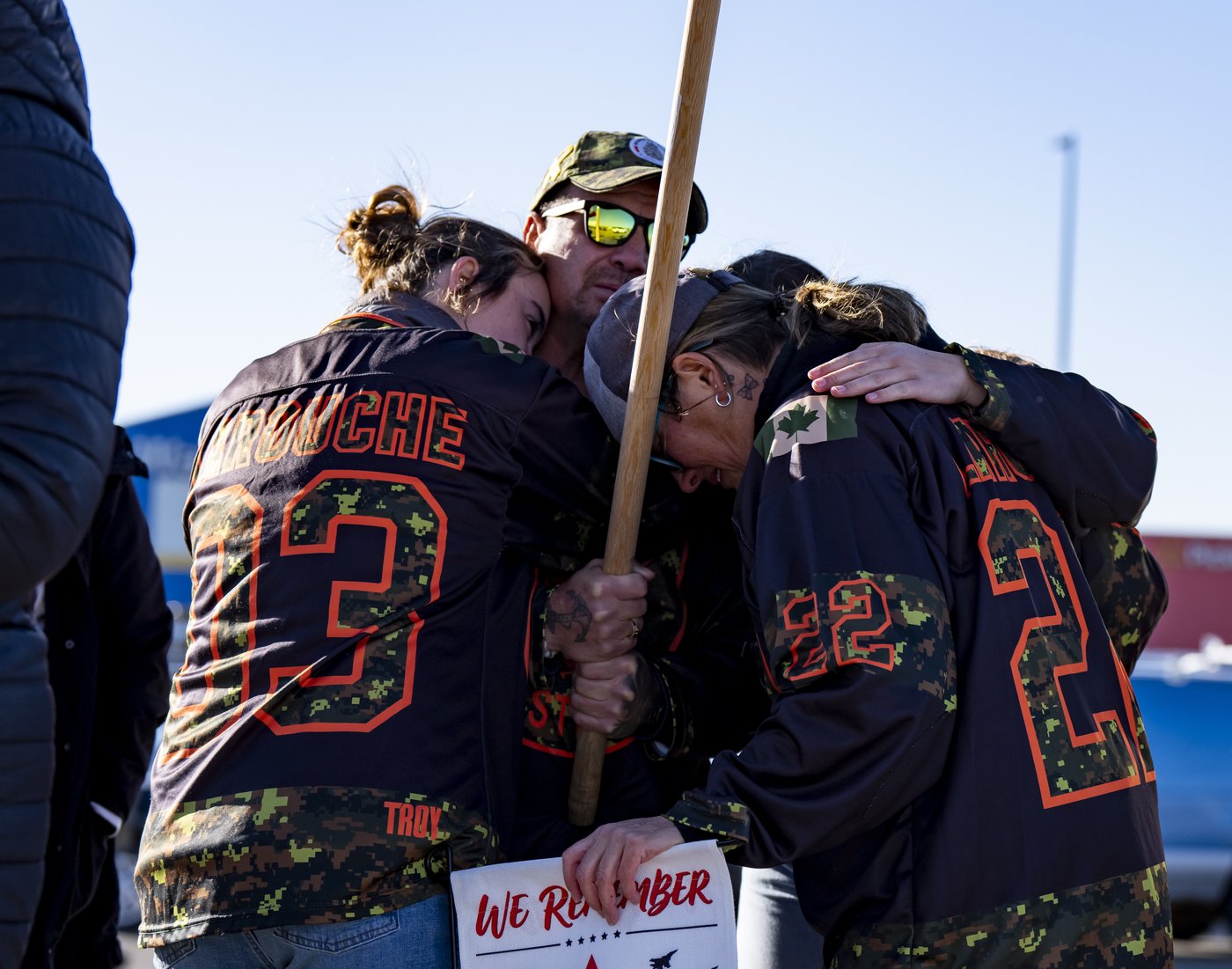 'Wainwright stands with you': Residents line highway to support soldiers after fire | iNFOnews.ca 'Wainwright stands with you': Residents line highway to support soldiers after fire | iNFOnews.ca