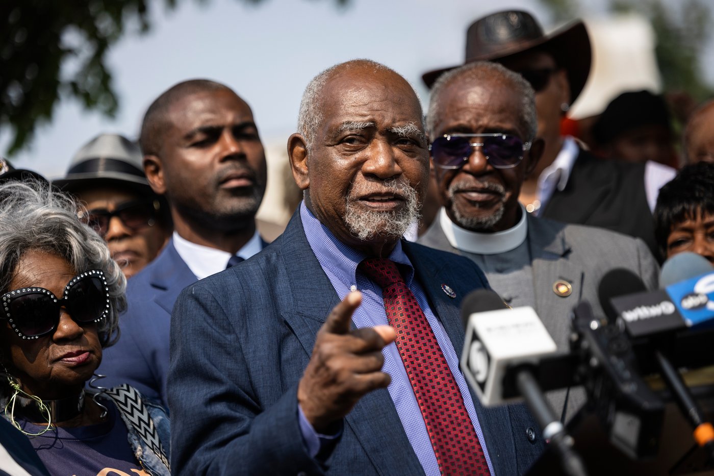 Illinois Democratic Rep. Danny Davis says he won't seek reelection after 15 terms in Congress | iNFOnews.ca