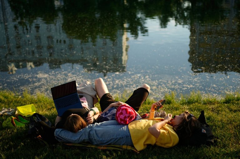 Daily life around the world, in photos | iNFOnews.ca