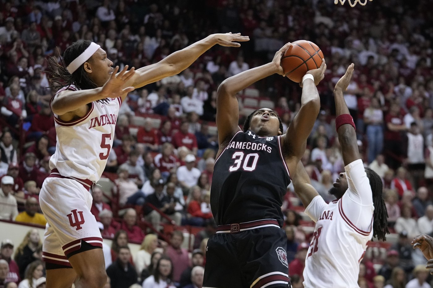 Transfer Myles Rice leads No. 16 Indiana past South Carolina | iNFOnews.ca Transfer Myles Rice leads No. 16 Indiana past South Carolina | iNFOnews.ca