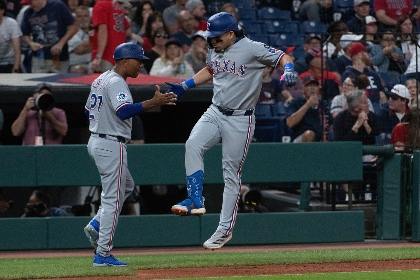 Guardians remain tied in the AL Central after 7-3 loss to Rangers | iNFOnews.ca