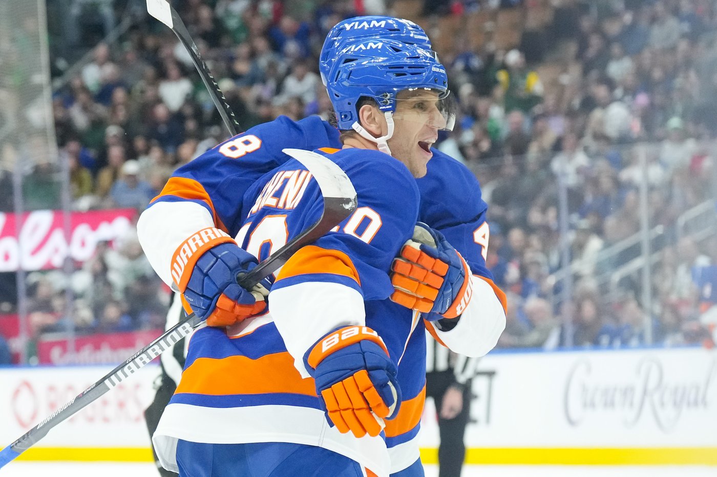 New York Islanders jump on Maple Leafs early, down Toronto 3-1 | iNFOnews.ca New York Islanders jump on Maple Leafs early, down Toronto 3-1 | iNFOnews.ca