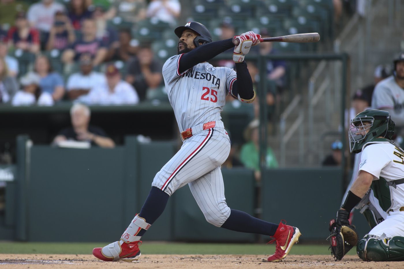 Buxton drives in 5 as Twins win 10-4 to hand Athletics 7th straight loss and 18th in 19 games | iNFOnews.ca Buxton drives in 5 as Twins win 10-4 to hand Athletics 7th straight loss and 18th in 19 games | iNFOnews.ca