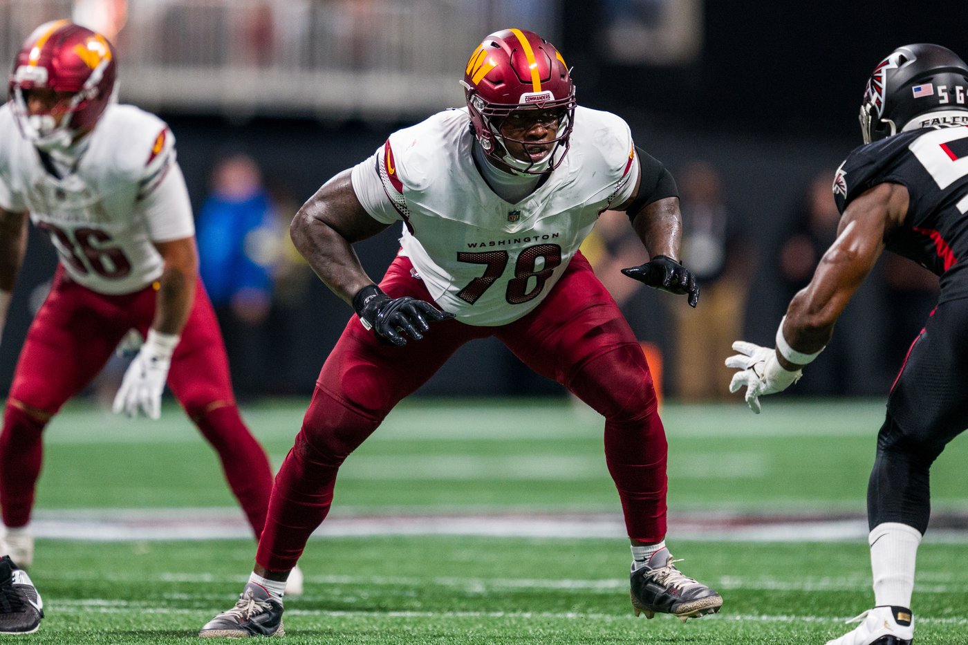 Commanders are adding Odafe Oweh and re-signing Laremy Tunsil, AP sources say | iNFOnews.ca Commanders are adding Odafe Oweh and re-signing Laremy Tunsil, AP sources say | iNFOnews.ca