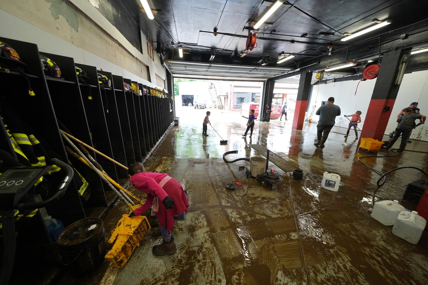 Virginia boy swept away as heavy rains and flooding hit several states | iNFOnews.ca