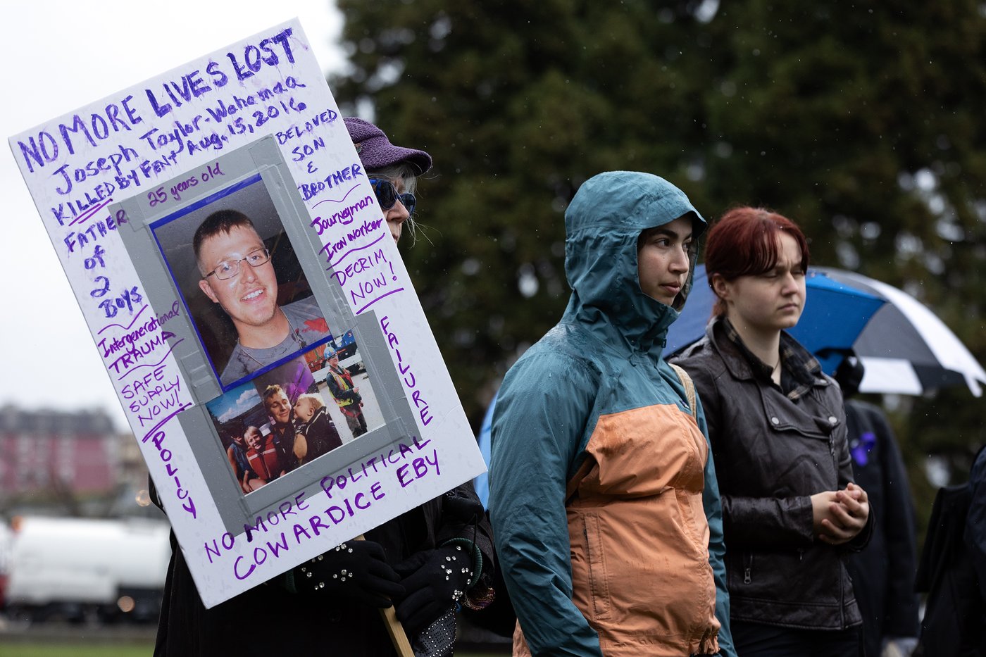 'Desperately missed' victims honoured as B.C. marks 10 years of toxic drug emergency | iN420