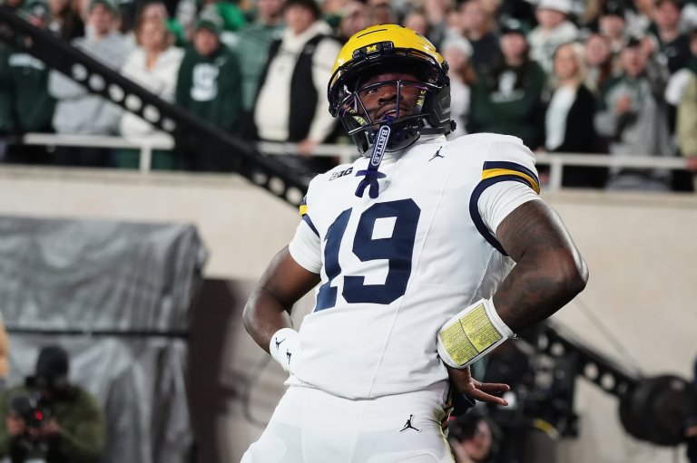Justice Haynes runs for 152 yards and 2 TDs as No. 25 Michigan beats Michigan State 31-20 | iNFOnews.ca Justice Haynes runs for 152 yards and 2 TDs as No. 25 Michigan beats Michigan State 31-20 | iNFOnews.ca