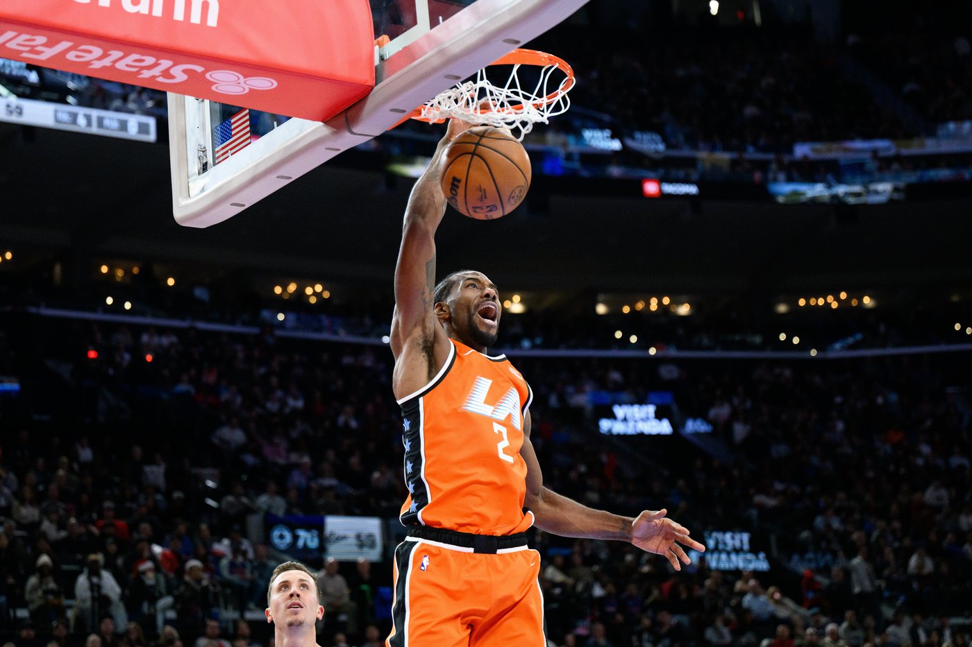 Kawhi Leonard scores career-best 55 points, ties Clippers' franchise record | iNFOnews.ca Kawhi Leonard scores career-best 55 points, ties Clippers' franchise record | iNFOnews.ca