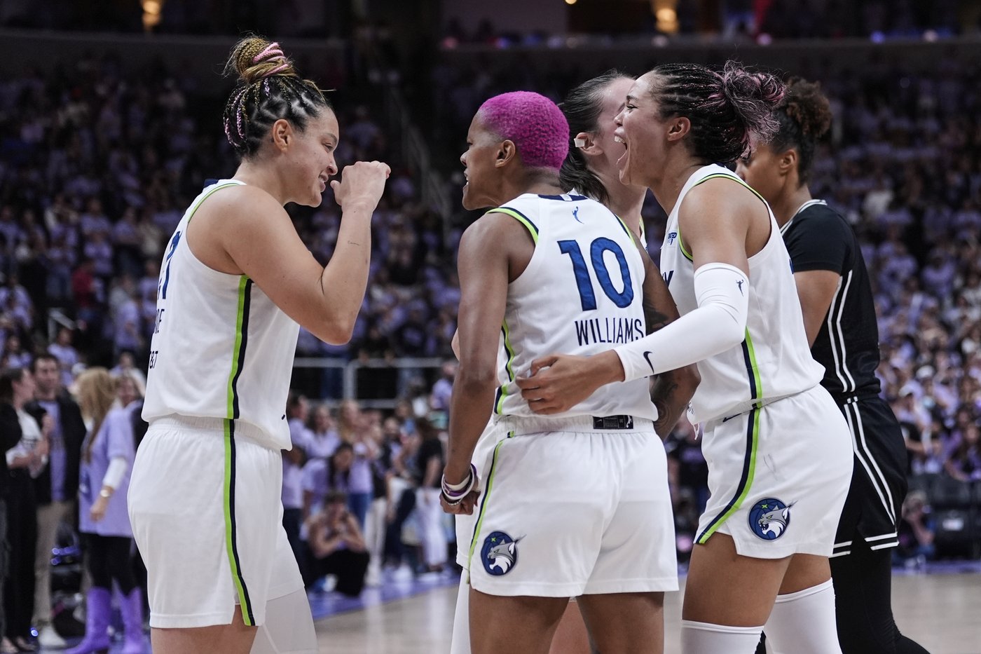 WNBA semifinals set: Minnesota, Las Vegas, Phoenix, and Indiana reach second round | iNFOnews.ca