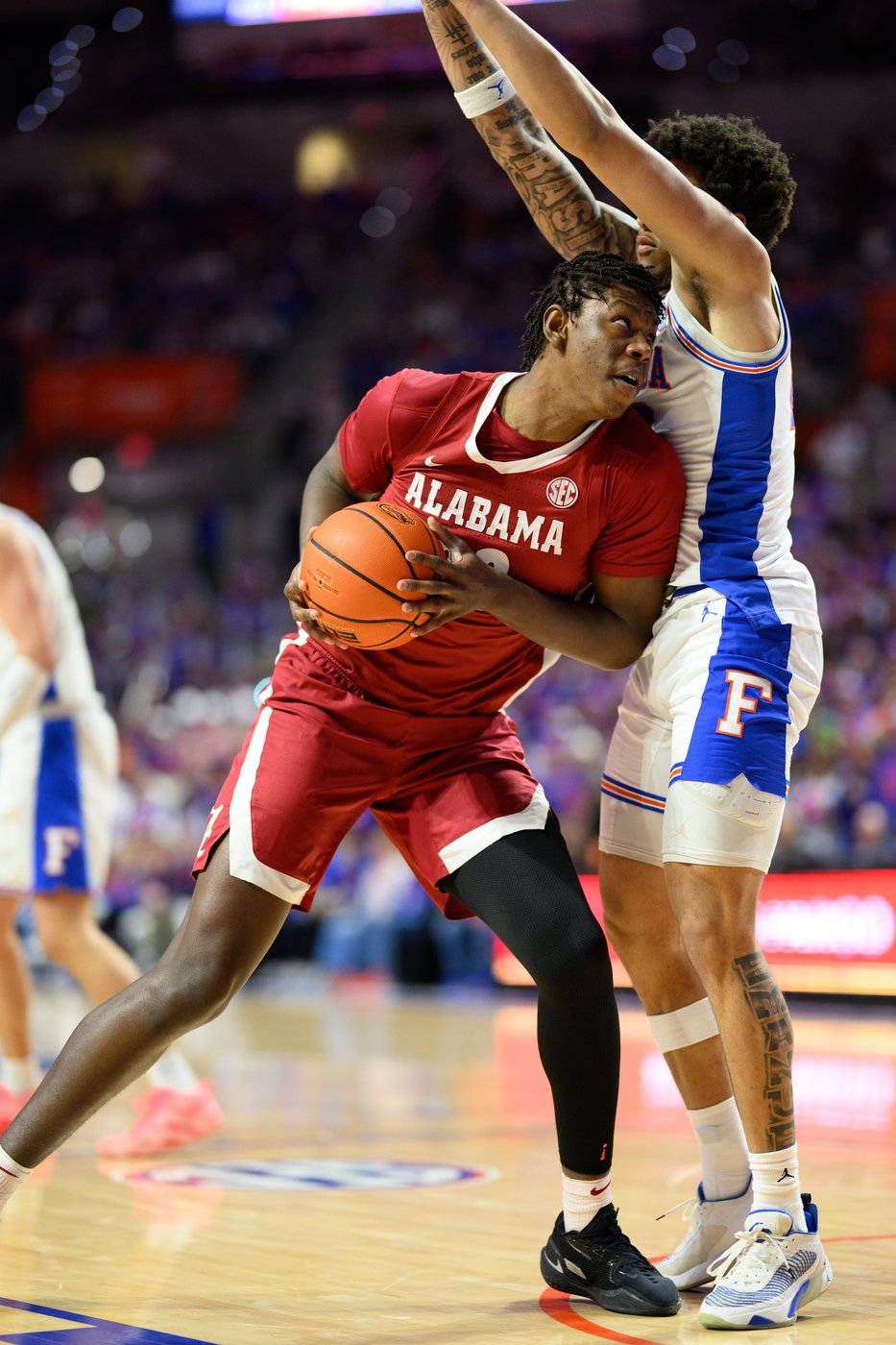 No. 19 Florida dominates paint, beats No. 23 Alabama 100-77 after Todd Golden's guarantee | iNFOnews.ca