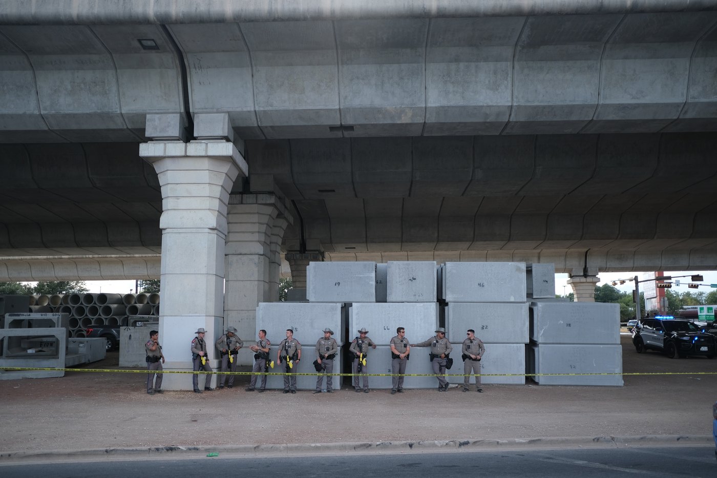 ICE agent shoots and wounds man in Austin, Texas, officials say | iNFOnews.ca