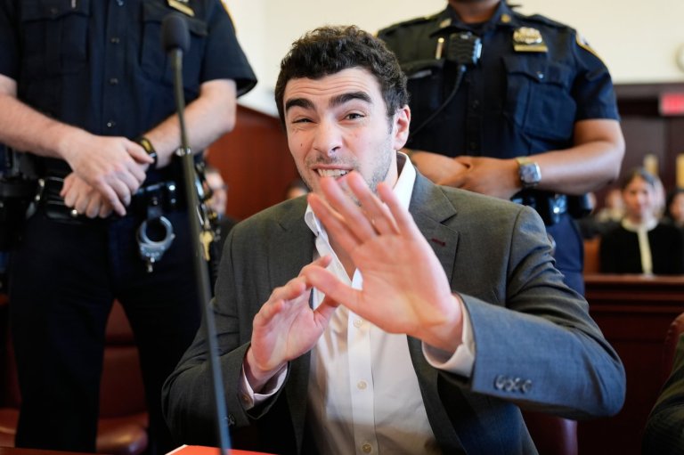 Judge says he's hopeful hearing on Luigi Mangione trial evidence will end this week | iNFOnews.ca