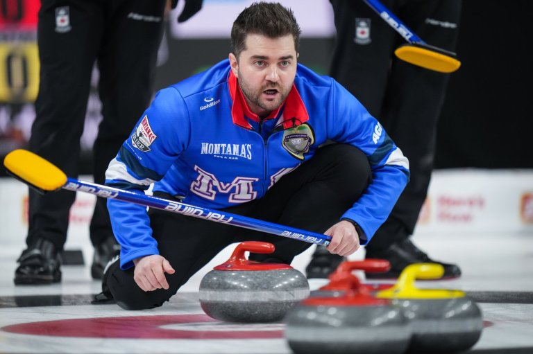 Dunstone hands McEwen first loss at PointsBet Invitational curling event | iNFOnews.ca