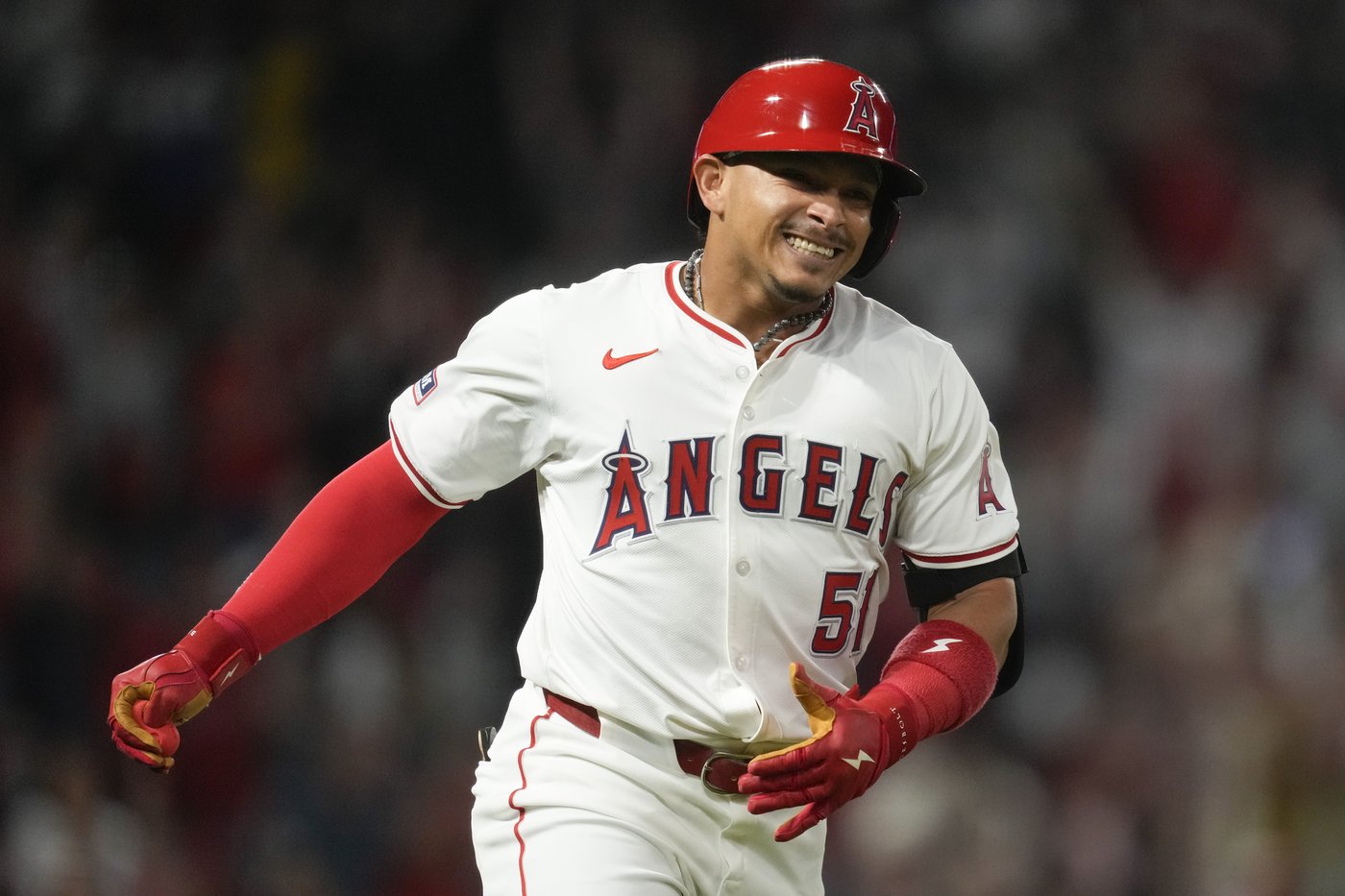 Rangers score four runs in ninth to beat Angels 9-8 | iNFOnews.ca Rangers score four runs in ninth to beat Angels 9-8 | iNFOnews.ca