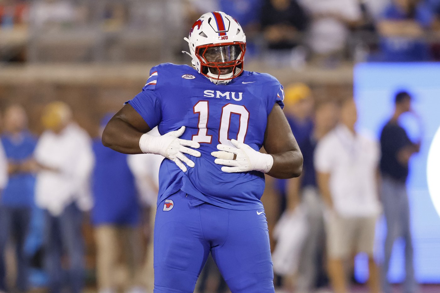 Brashard Smith and No. 20 SMU overwhelm previously undefeated No. 18 Pitt 48-25 | iNFOnews.ca Brashard Smith and No. 20 SMU overwhelm previously undefeated No. 18 Pitt 48-25 | iNFOnews.ca