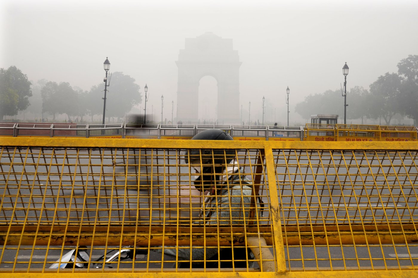 India's capital chokes as air pollution levels hit 50 times the safe limit | iNFOnews.ca India's capital chokes as air pollution levels hit 50 times the safe limit | iNFOnews.ca