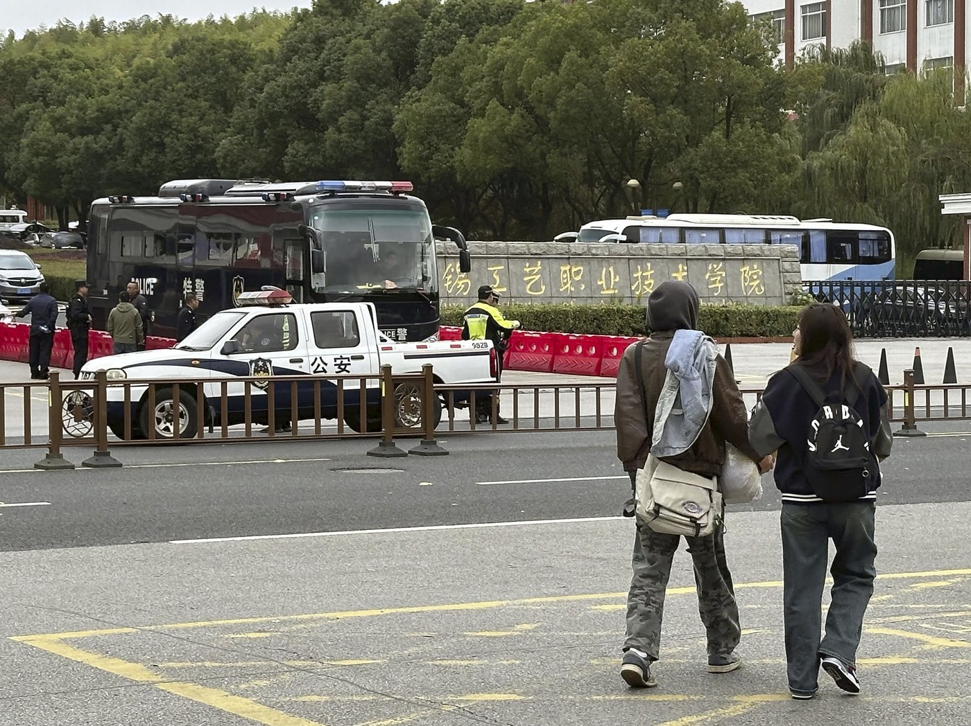 Knife attack at a vocational school in eastern China leaves 8 dead and 17 injured | iNFOnews.ca Knife attack at a vocational school in eastern China leaves 8 dead and 17 injured | iNFOnews.ca