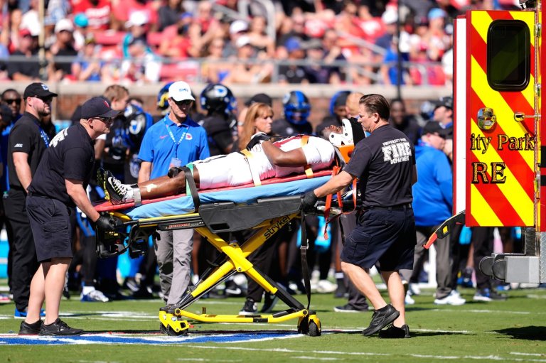 Stanford says cornerback Aaron Morris is responsive after leaving a game vs. SMU in an ambulance | iNFOnews.ca