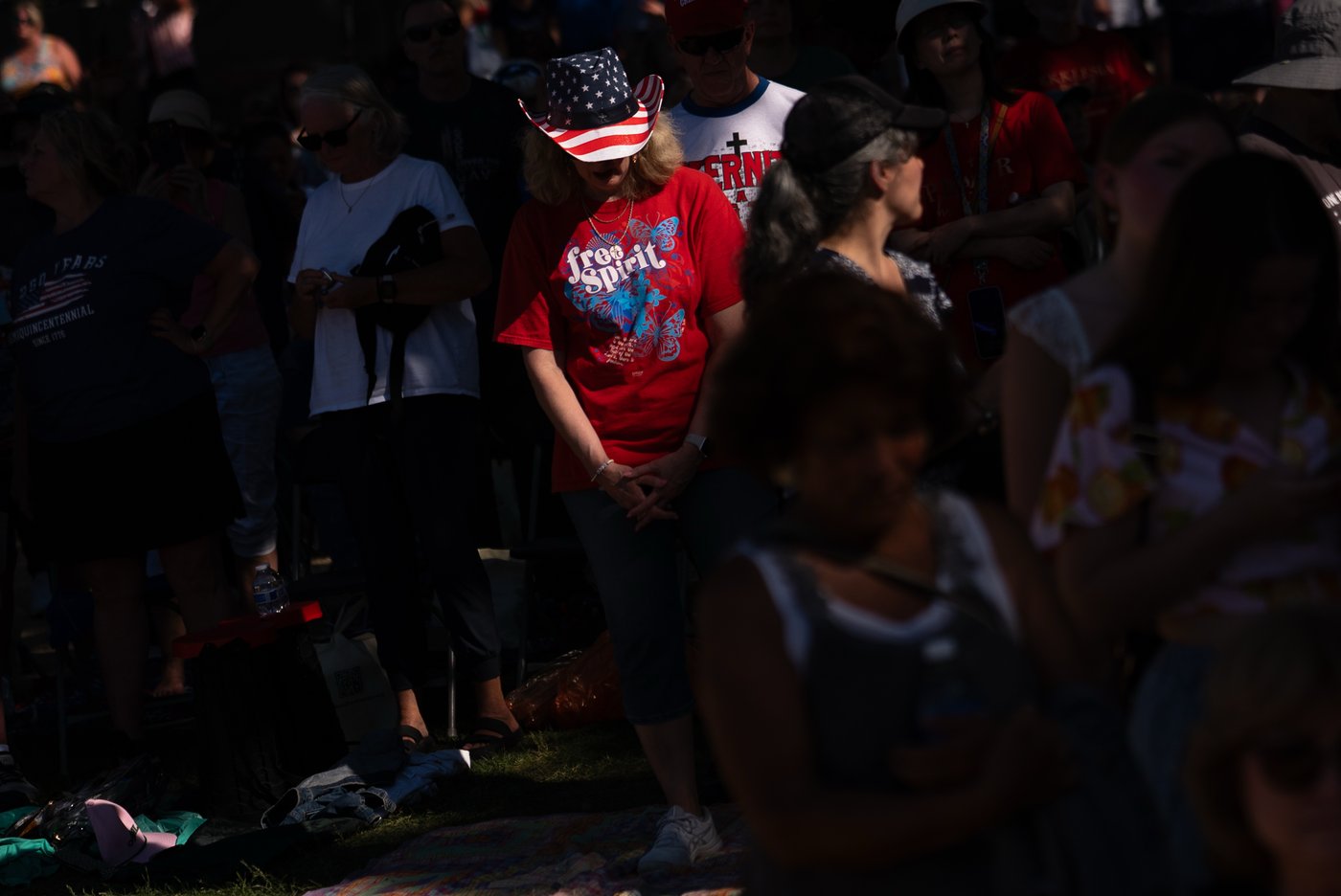 Washington prayer rally draws thousands to the National Mall, in photos | iNFOnews.ca