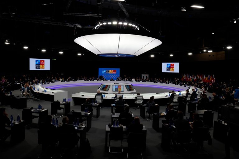 Intern arrested in Belgium on suspicion of spying inside NATO military headquarters | iNFOnews.ca