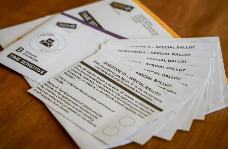 Experts eye Alberta referendum as case study on impacts of artificial intelligence | iNFOnews.ca