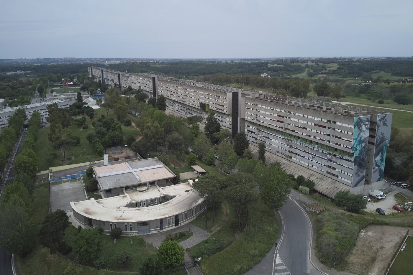 At Mass in housing projects and tourist hotspots, Romans pray next pope focuses on poverty and peace | iNFOnews.ca At Mass in housing projects and tourist hotspots, Romans pray next pope focuses on poverty and peace | iNFOnews.ca