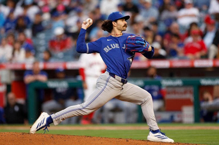 Cease strikes out 12 in 5 innings and Guerrero homers as the Blue Jays beat the Angels 5-2 | iNFOnews.ca